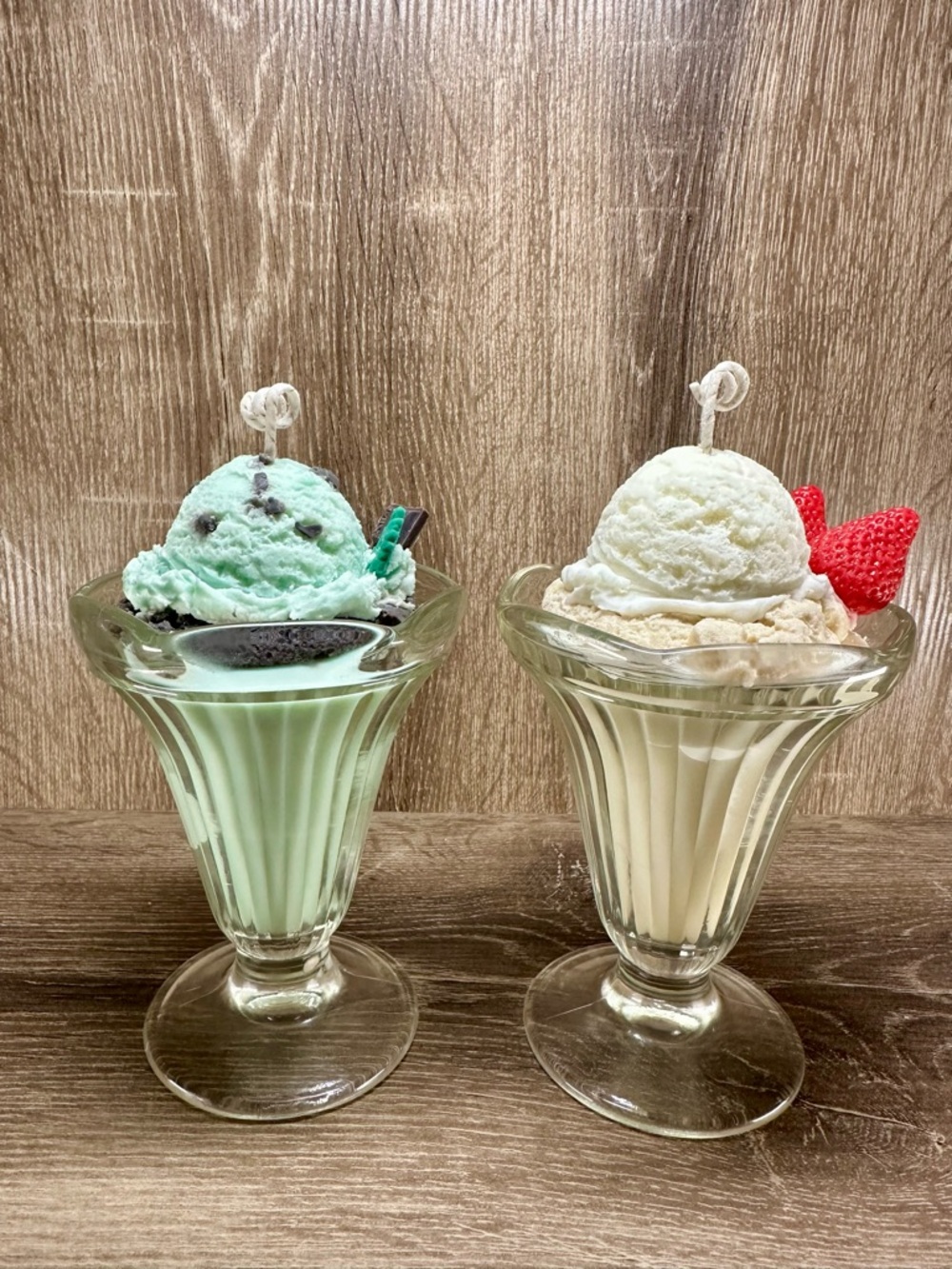 Novelty Ice Cream Sundae Pair Decorative Candle - Mint & Strawberry Coconut